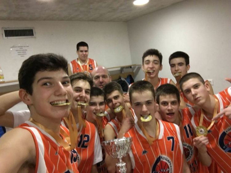 i kadeti prvi u poreču košarkaški klub sava
