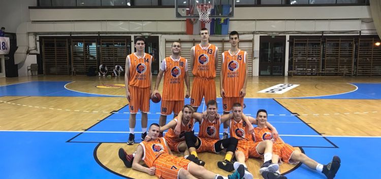 juniori prvaci poreča  košarkaški klub sava